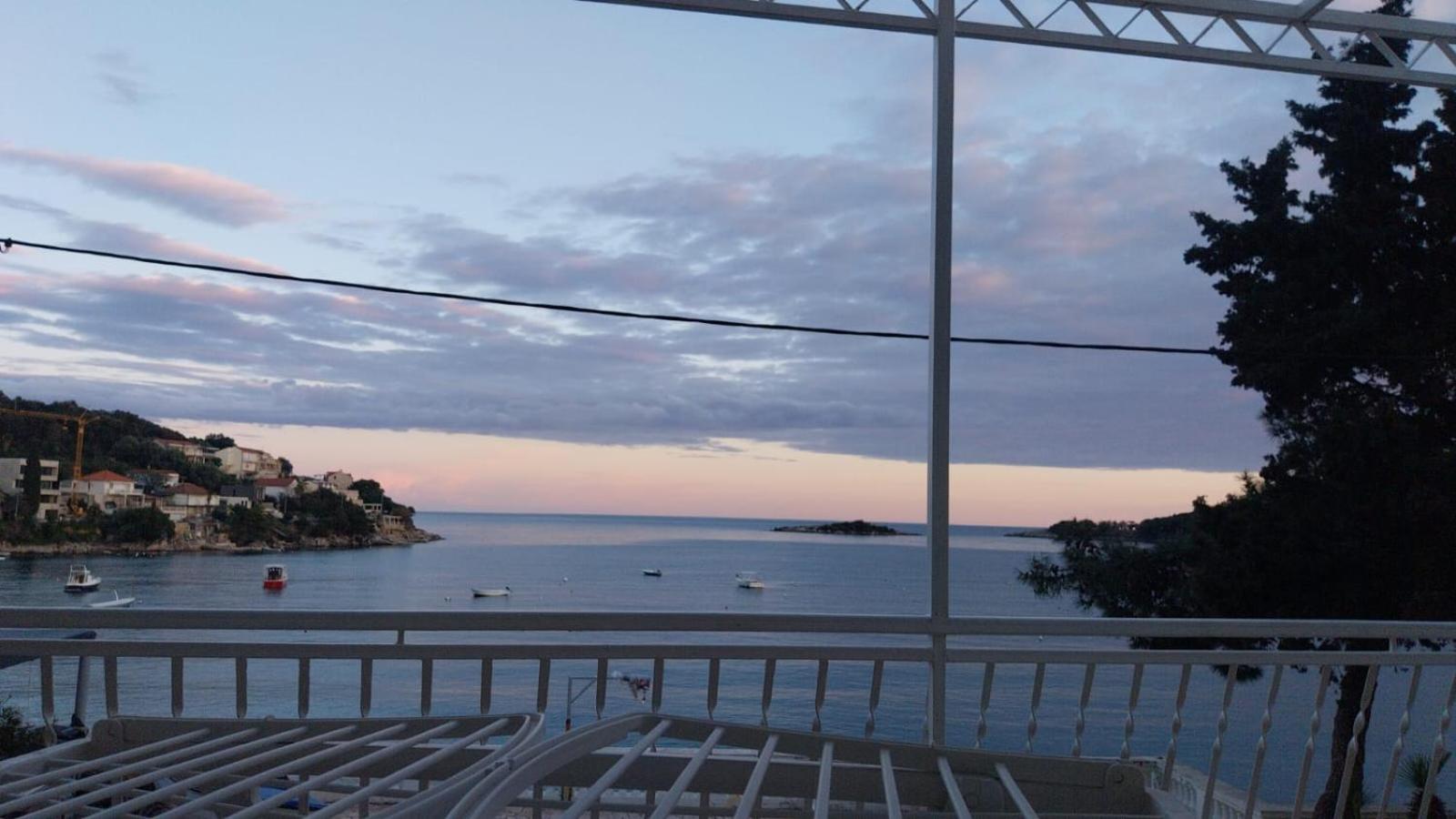 Captain'S Villa Molunat Εξωτερικό φωτογραφία